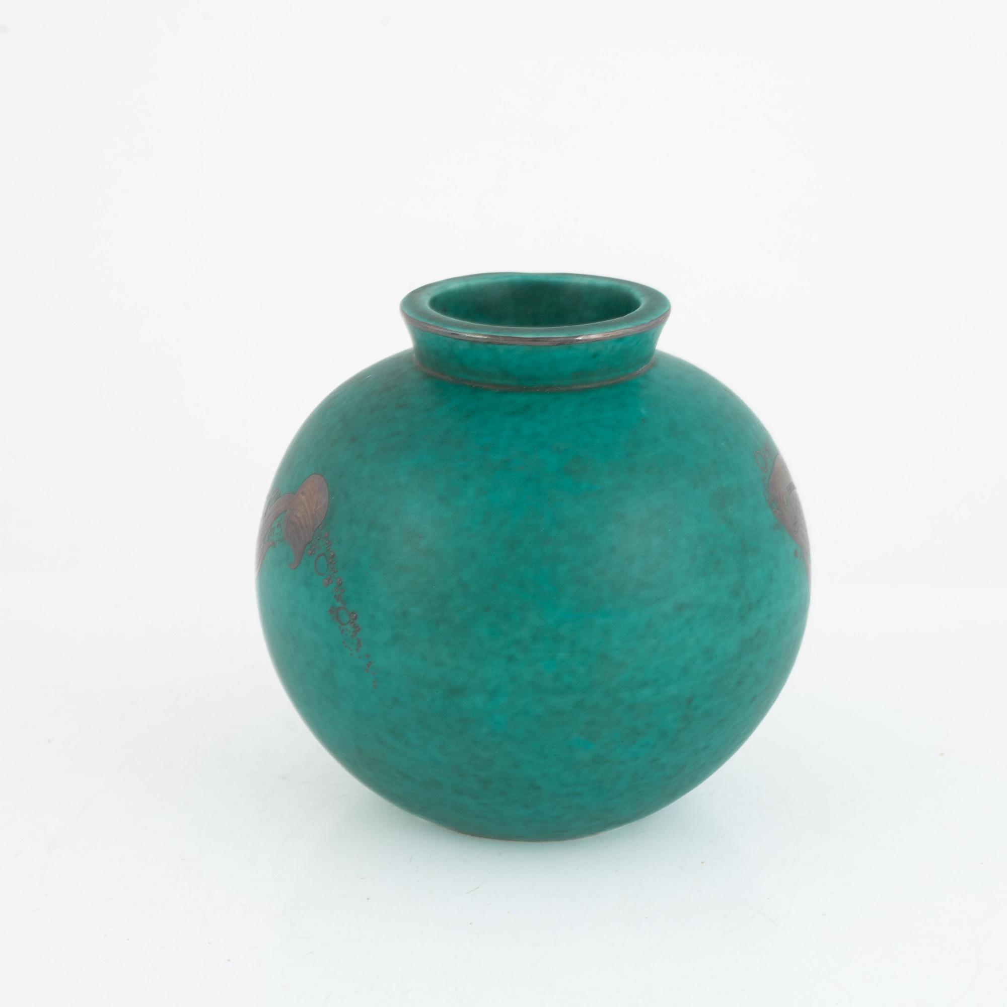 Wilhelm Kåge, an "Argenta" stoneware vase, Gustavsberg, Sweden, 1939.