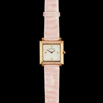 1127. ARMBANDSUR, Boucheron, rosa guld med 122 rosa briljantslipade diamanter, tot 0.72 ct.