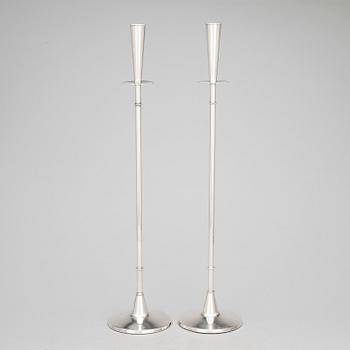 LJUSSTAKAR, ett par, silver, Tore Eldh, K&EC, Göteborg. 1962 samt 1966.