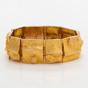 Björn Weckström, a 14K gold bracelet 'Golden stream' for Lapponia 1967.