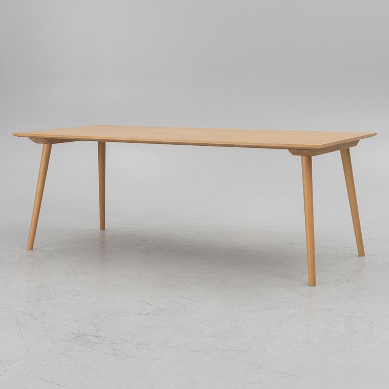 Sami Kallio, matbord, "In Between", &Tradition, Danmark.