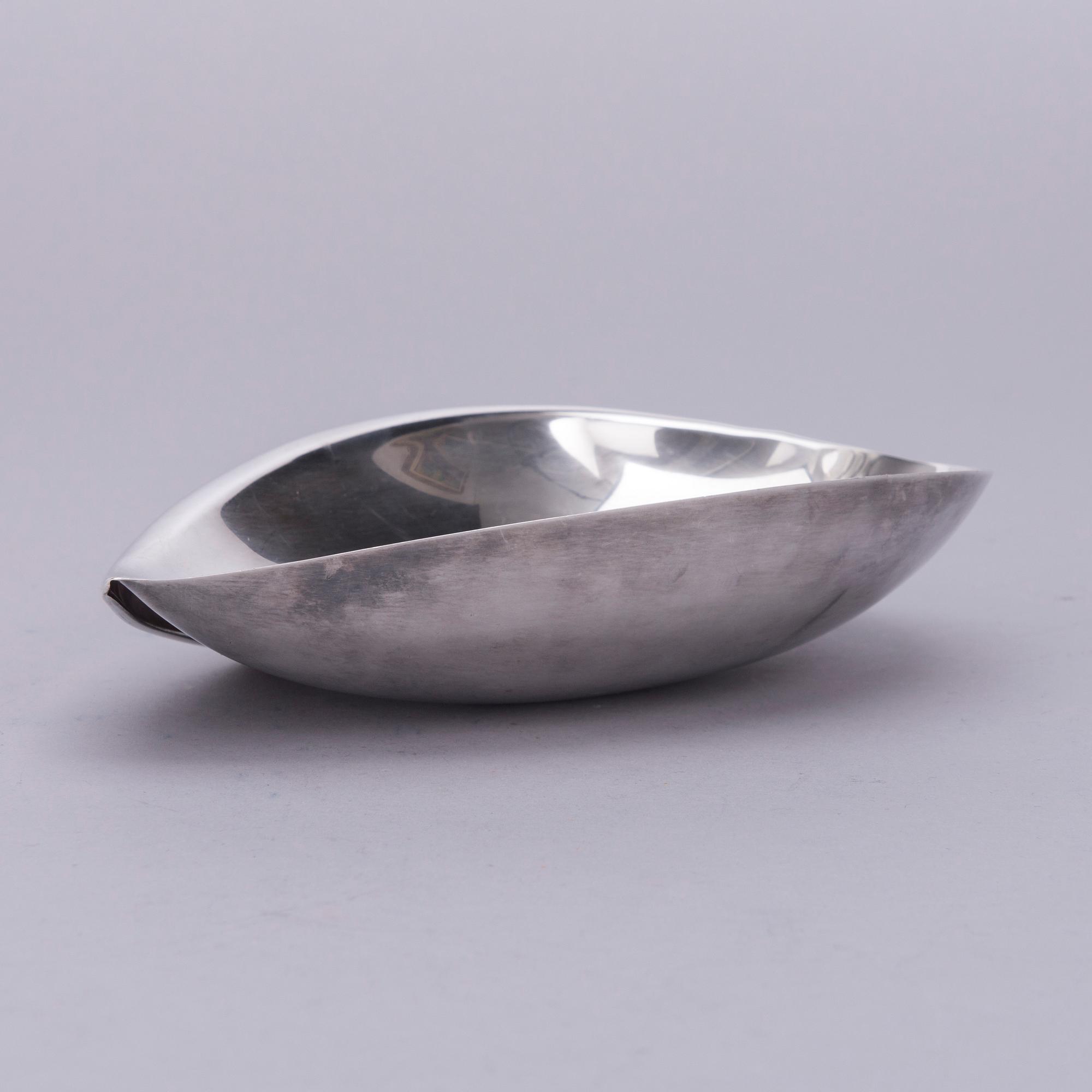 FAT, silver, Tapio Wirkkala, Kultakeskus, Tavastehus 1960. Vikt ca 220,5 g.