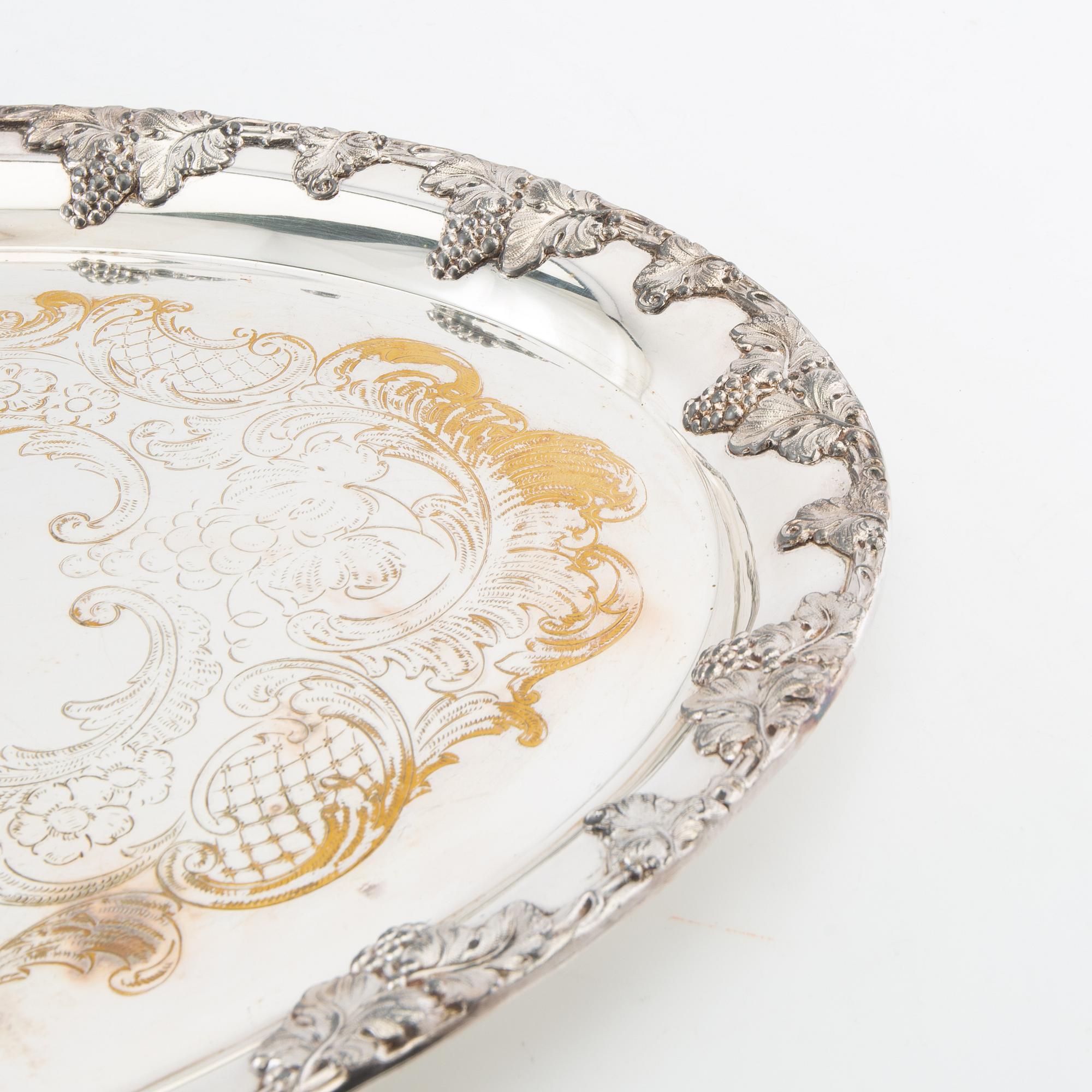 Trays/Serving platters 4 pcs of silver-plated metal, first half of the 20th century.