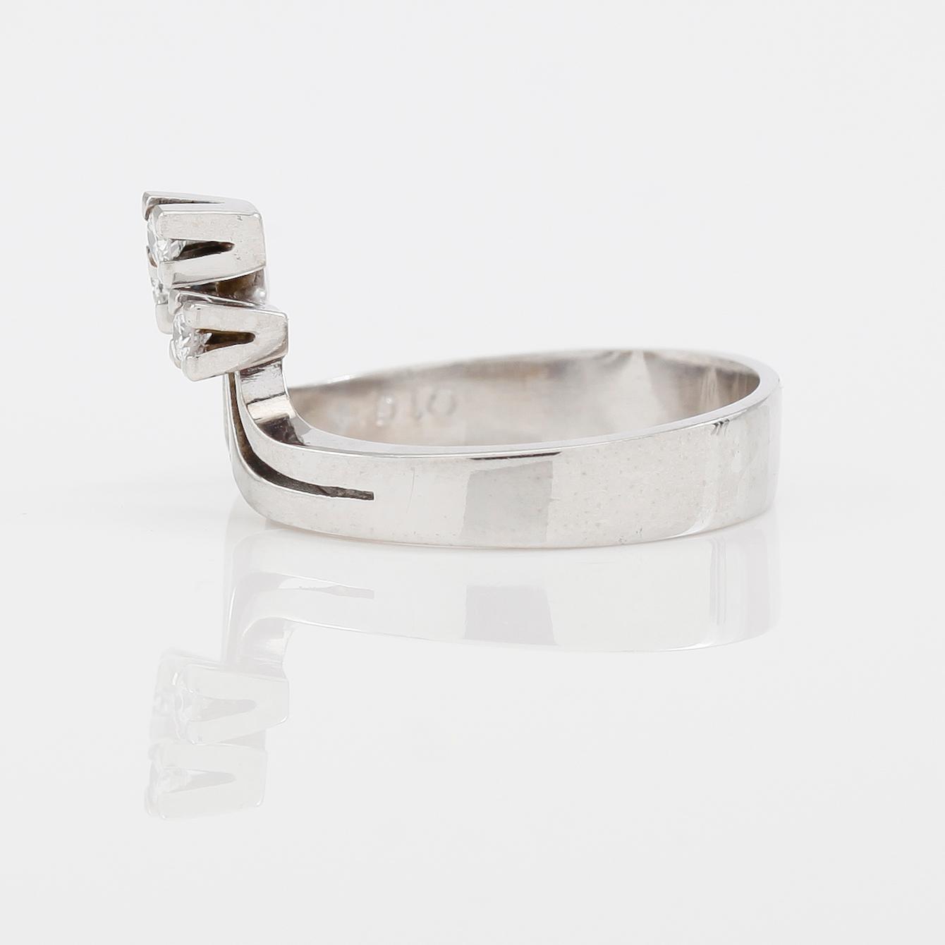 RING, 18K vitguld och diamanter, MGAB, 1973.