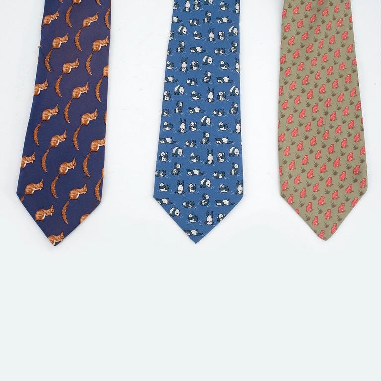 HERMÈS, three silk ties.