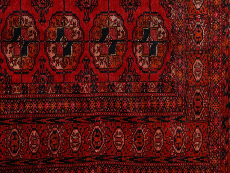 CARPET, Turkmen, Bocchara, semiantik, 185x130 cm.