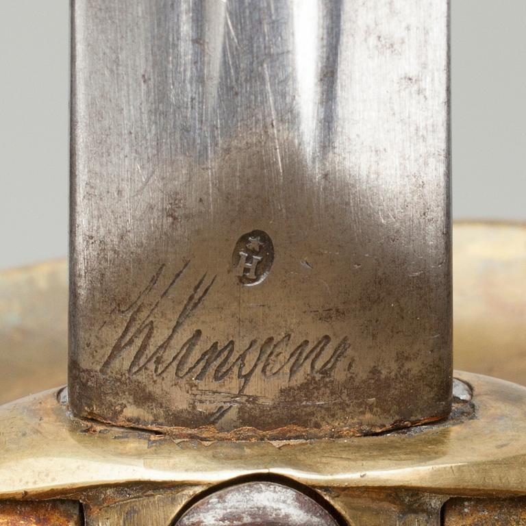 DRÄKTVÄRJA, Mellaneuropa, 1800-tal.