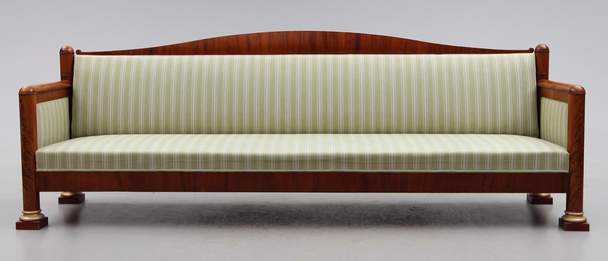 SOFFA, Karl Johan stil, 1900-talets första hälft.