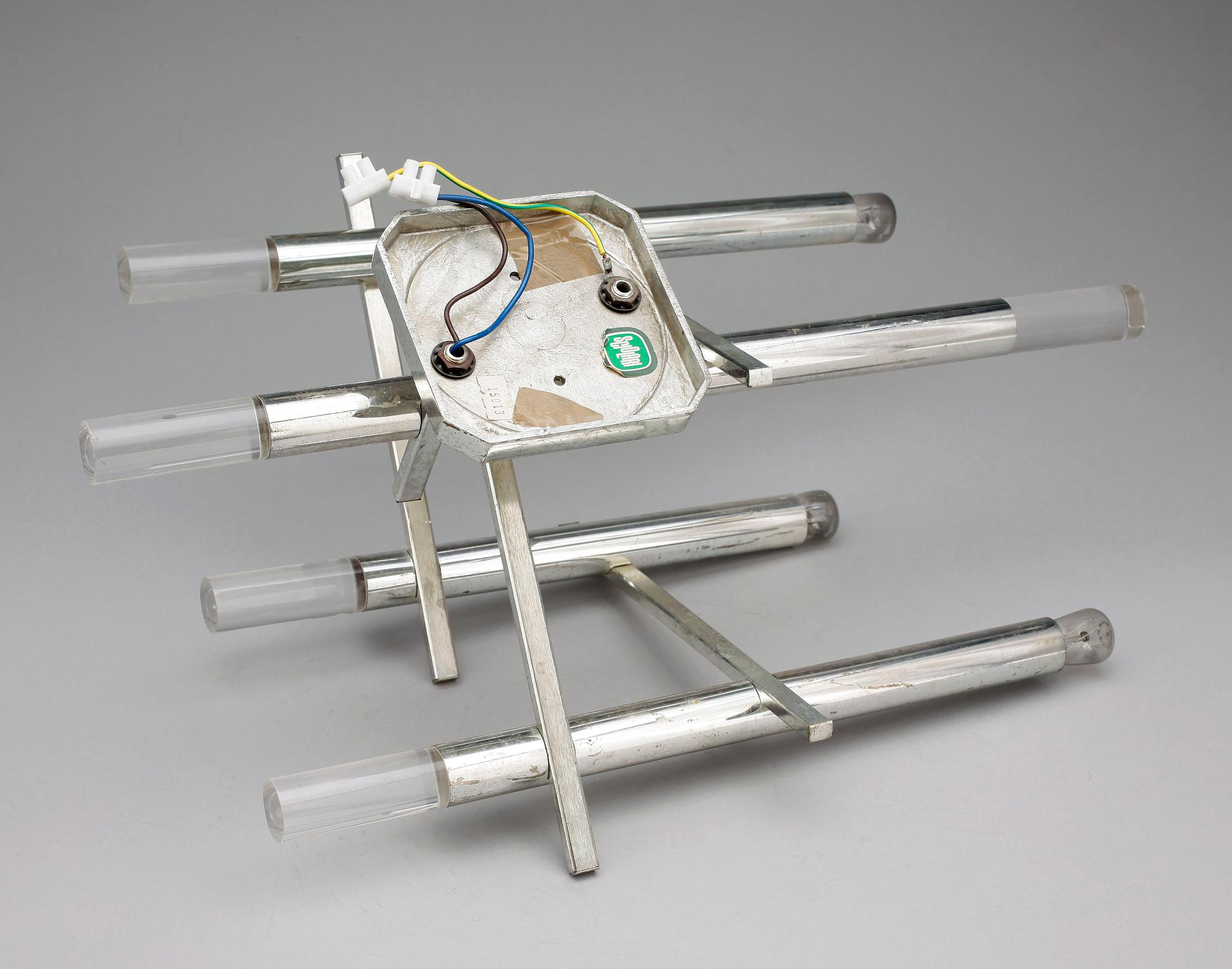 VÄGGLAMPOR, ett par, Gaetano Sciolari, 1970-tal.