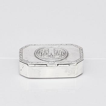 A Baltic late 18th/early 19th century silver-box, mark of Johann Gottfried Möring, Reval 1790-1818.