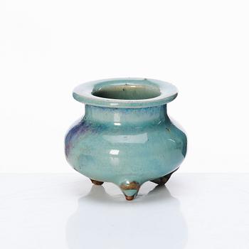 A small jun glazed tripod censer, Song dynasty (960-1279).