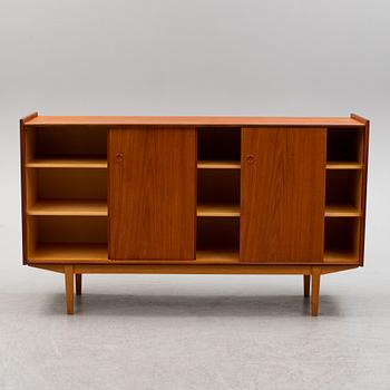 A 1950s/1960s teak veneered sideboard, Bräntorps.