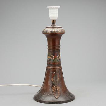 BORDSLAMPA. Cloisonné, brons. Kina, 1900-tal.