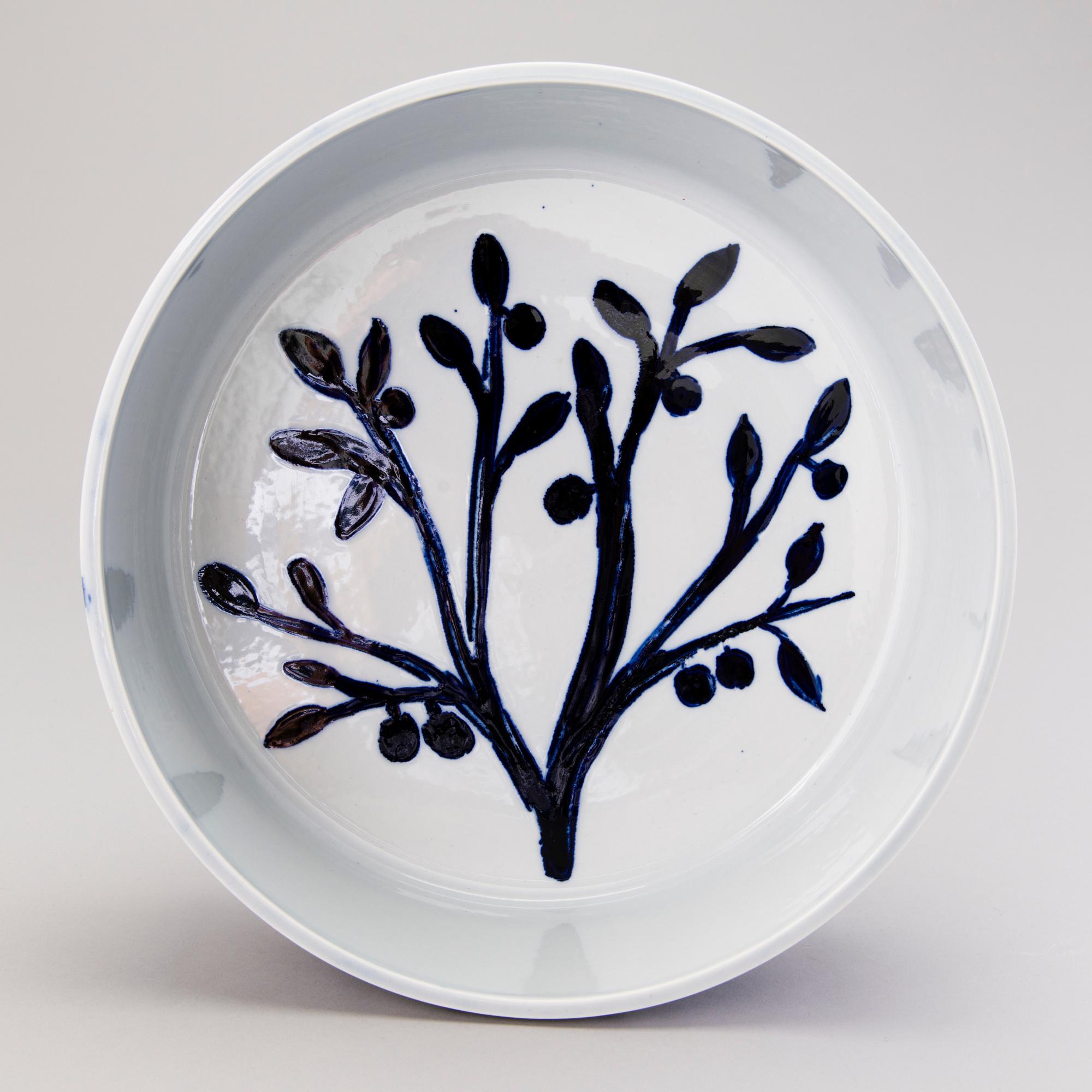 HEINI RIITAHUHTA, a porcelain bowl, 'Blue berry' signed Heini Riitahuhta 2005.