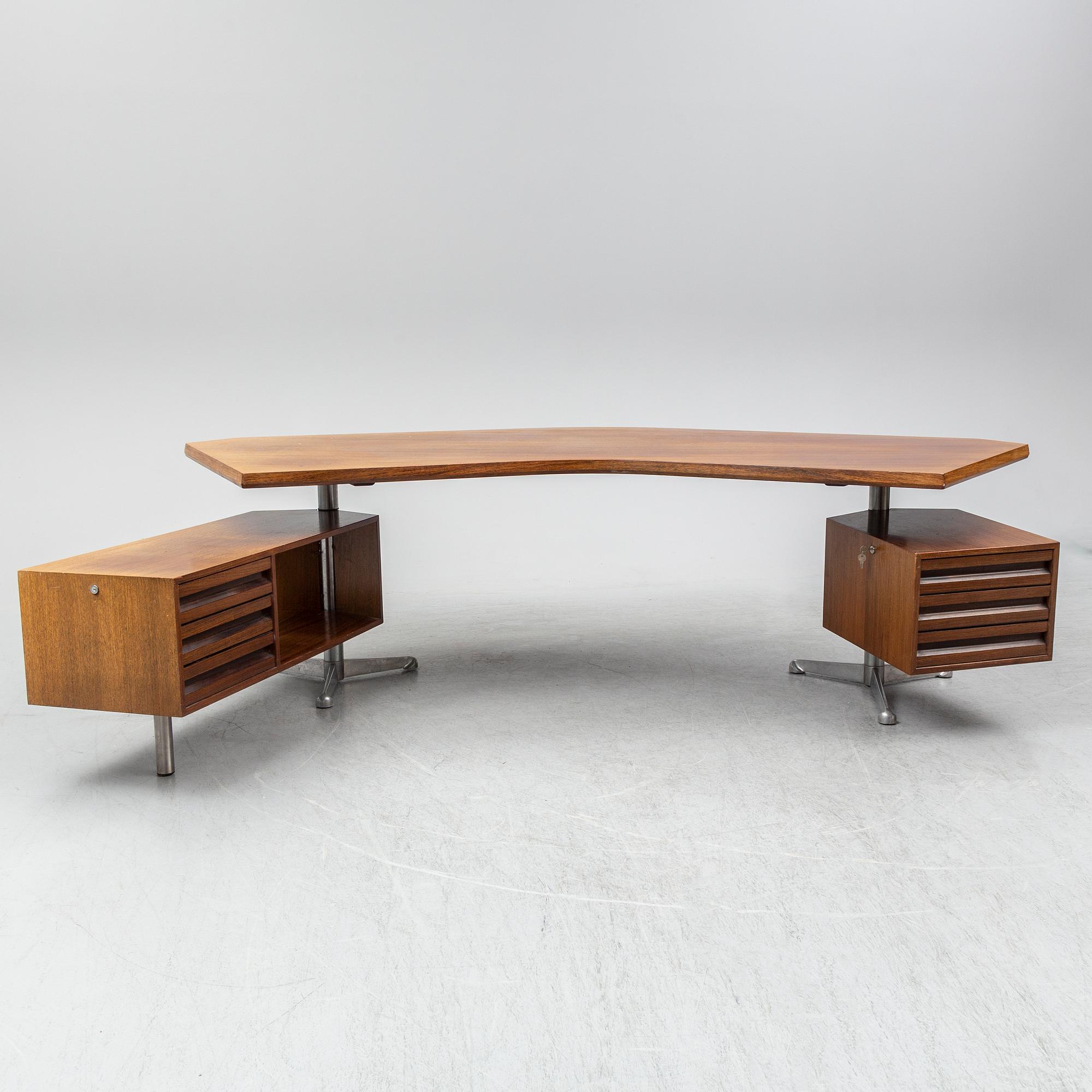 OSVALDO BORSANI, executive desk with armchair, Tecno Italy, 1970's.