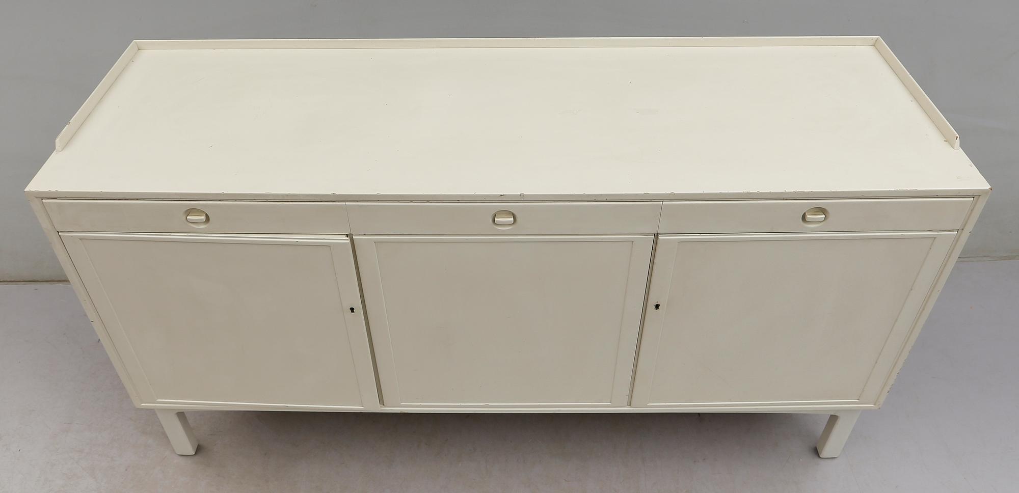 SIDEBOARD, Sven Engström & Gunnar Myrstrand, Skaraborgs Möbelindustri AB, 1900-talets andra hälft.