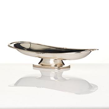 A bowl, 800/1000 silver, Vercelli, Italy, mid-20th Century.