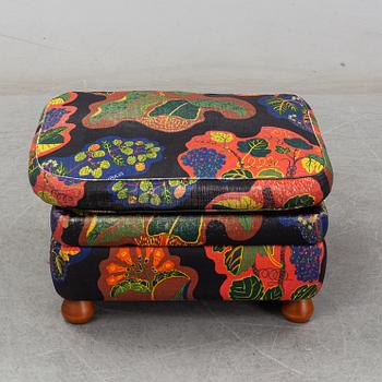 A model 336 ottoman by Josef Frank for Firma Svenskt Tenn.