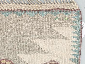 CARPET. "Tånga, ljus". 236 x 175,5 cm. Gobelängteknik (tapestry weave). Signed AB MMF BN.