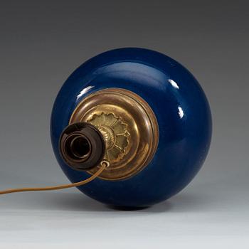 A powder blue jar, Qing dynasty, Qianlong (1736-95).