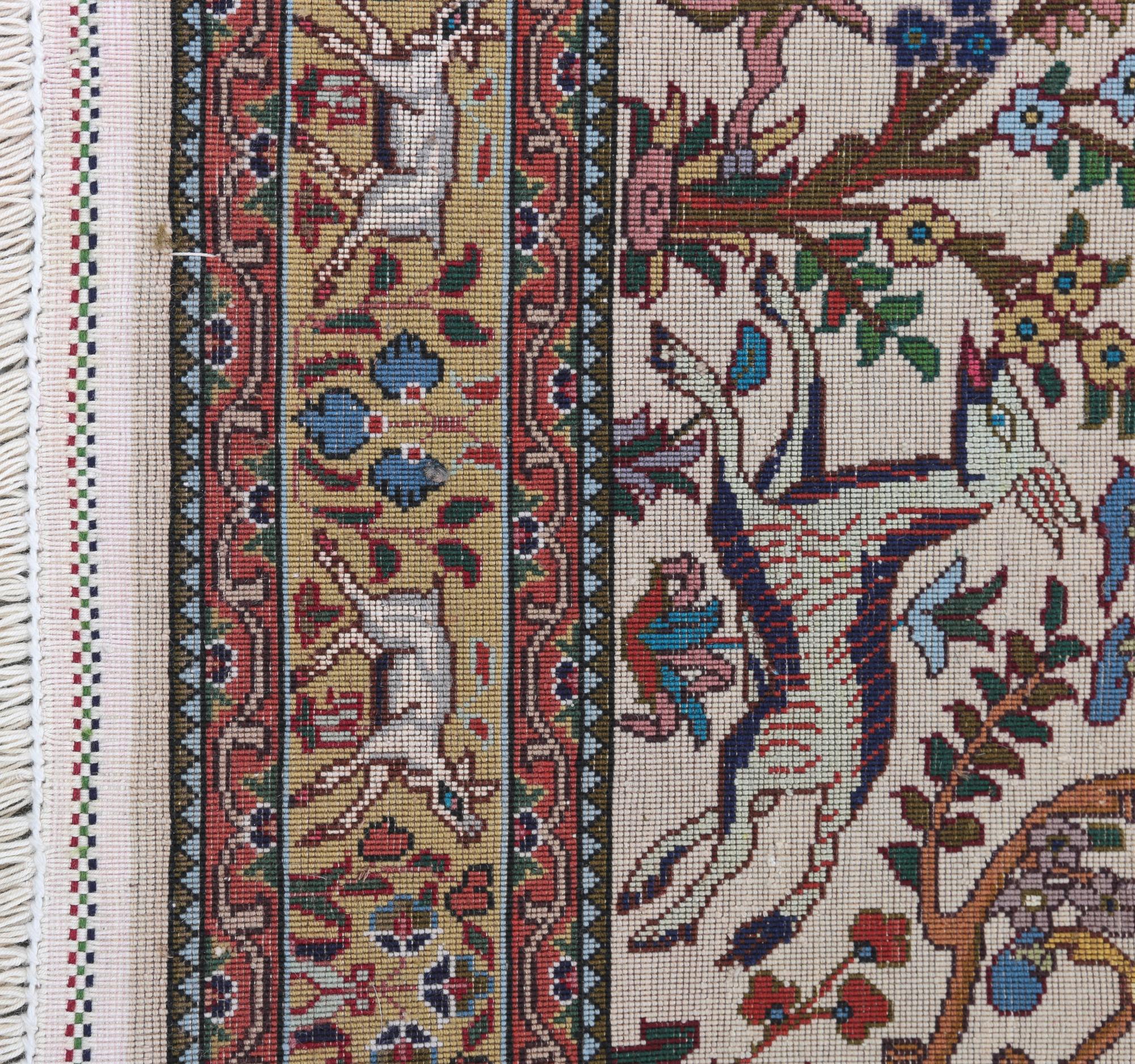 MATTA, old Täbris, part silk. 67,5x90 cm.