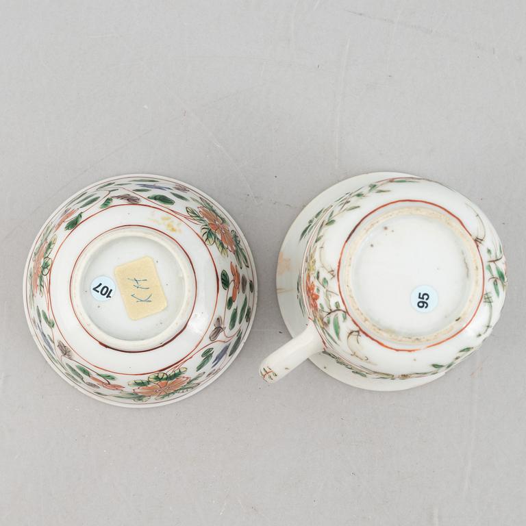 Koppar, fyra stycken, porslin, Qingdynastin, Kangxi (1662-1722).