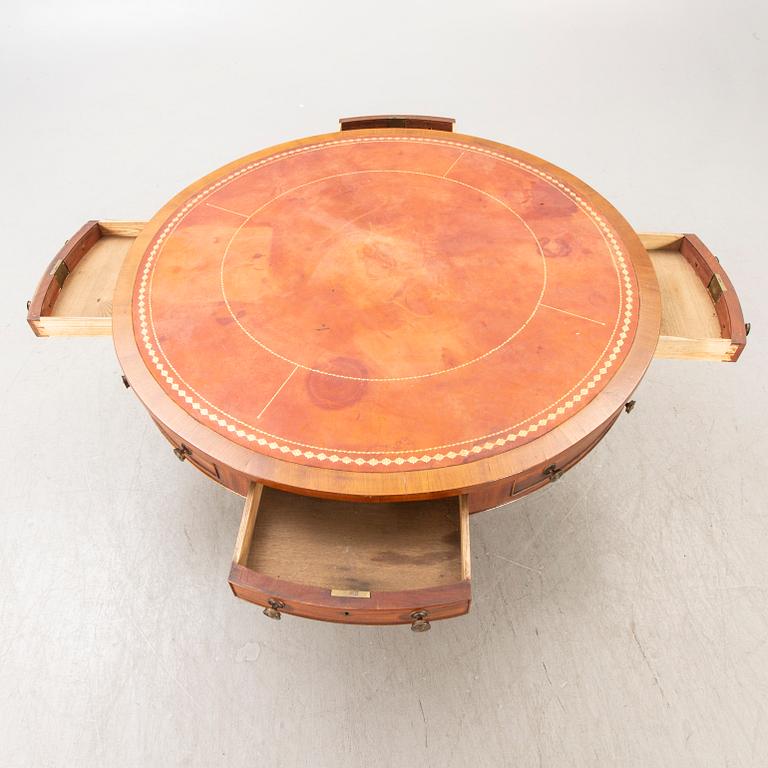 Bord, sk. "Drumtable", England, 1900-talets mitt.