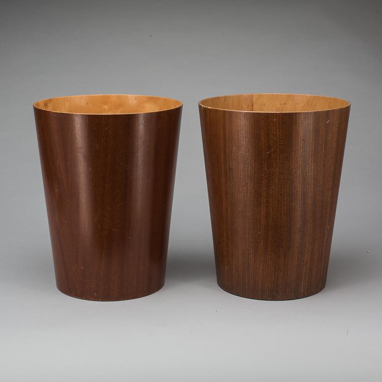 PAPPERSKORGAR, 2 st, Martin Åberg, Servex.