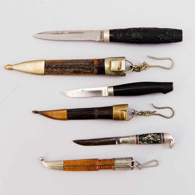 Three 20th century Finnish knives.