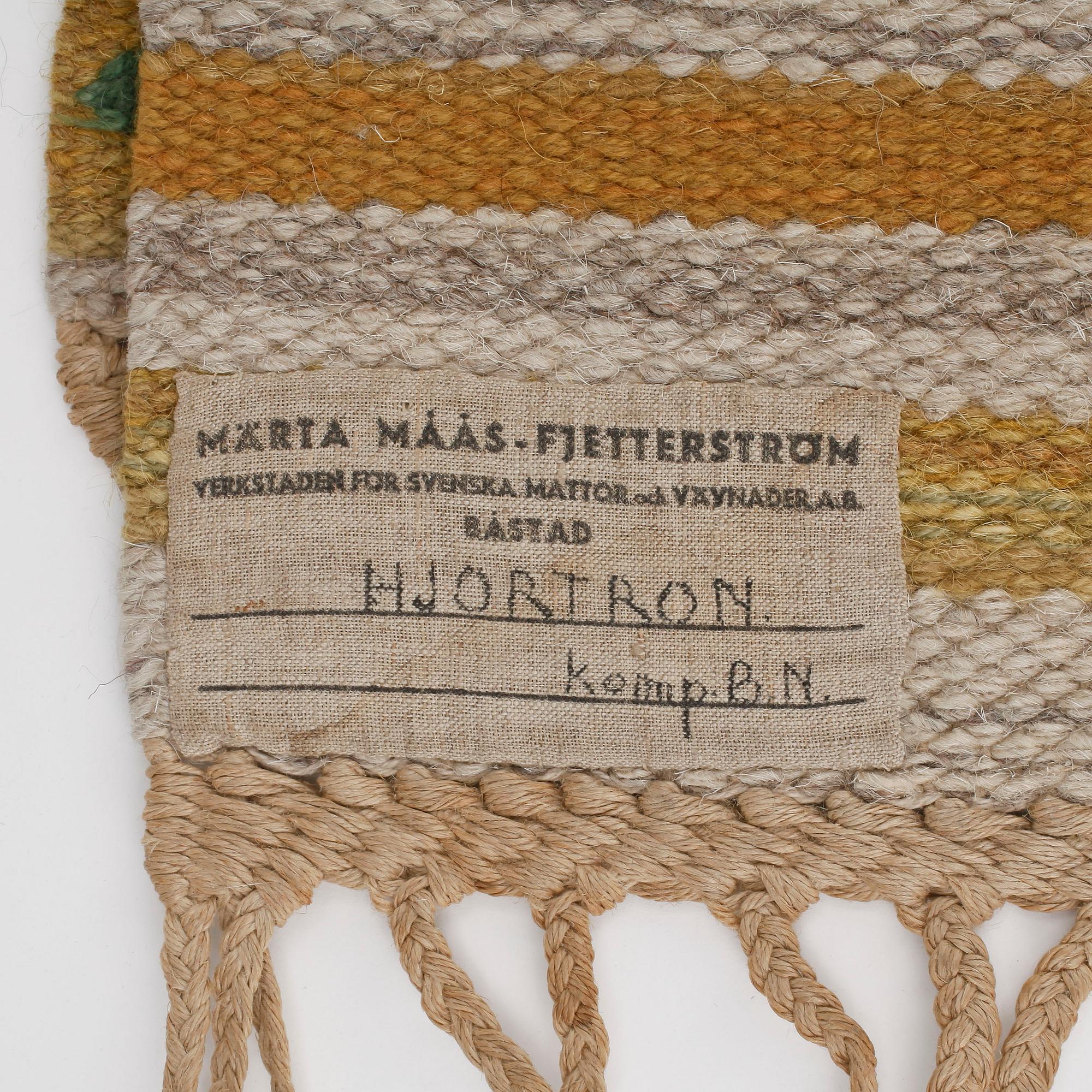 PROVBIT, gobelängteknik, "Hjortron", Märta Måås Fjetterström, sign AB MMF BN, Barbro Nilsson. ca 54x37 cm.
