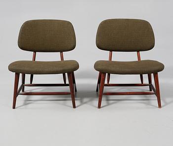 STOLAR, ett par, "TeVe", Alf Svensson, Ljungs Industrier,  modellen formgiven 1953.