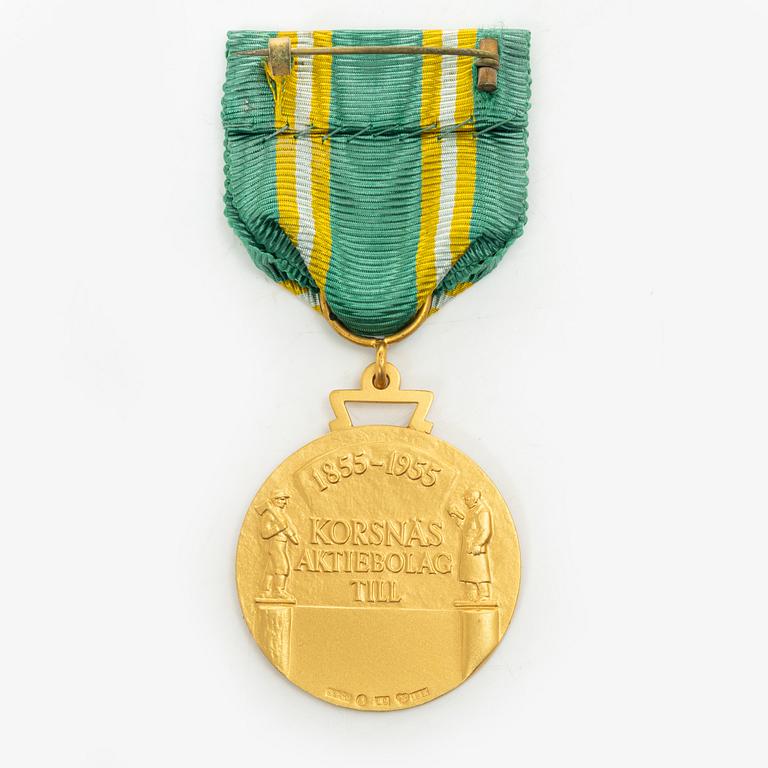 An 18K gold medal, Sporrong, Stockholm 1958.