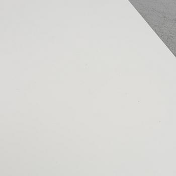 Michele Cazzaniga, matbord, "Tense Table", MDF Italia, samtida.