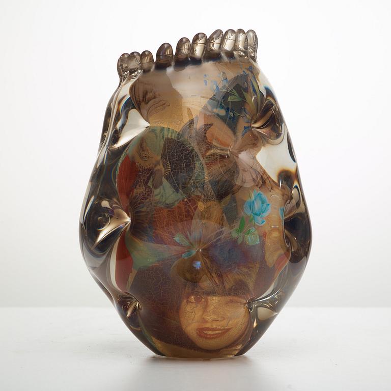 A Per B Sundberg 'Fabula' glass vase, Orrefors 1999.