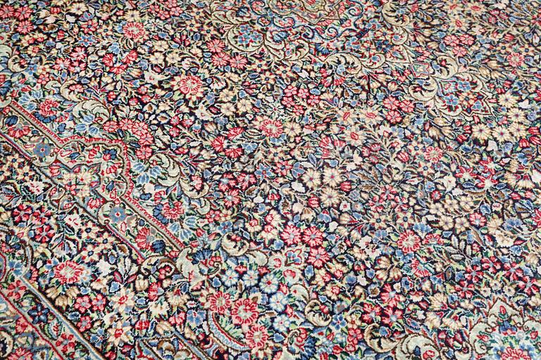 Matta, Kirman Laver, "Millefleur", ca 342 x 245 cm.