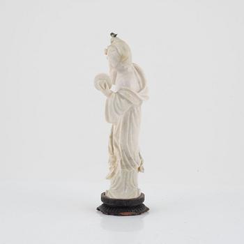 A Chinese sculpture of a lady, early 20th Century.