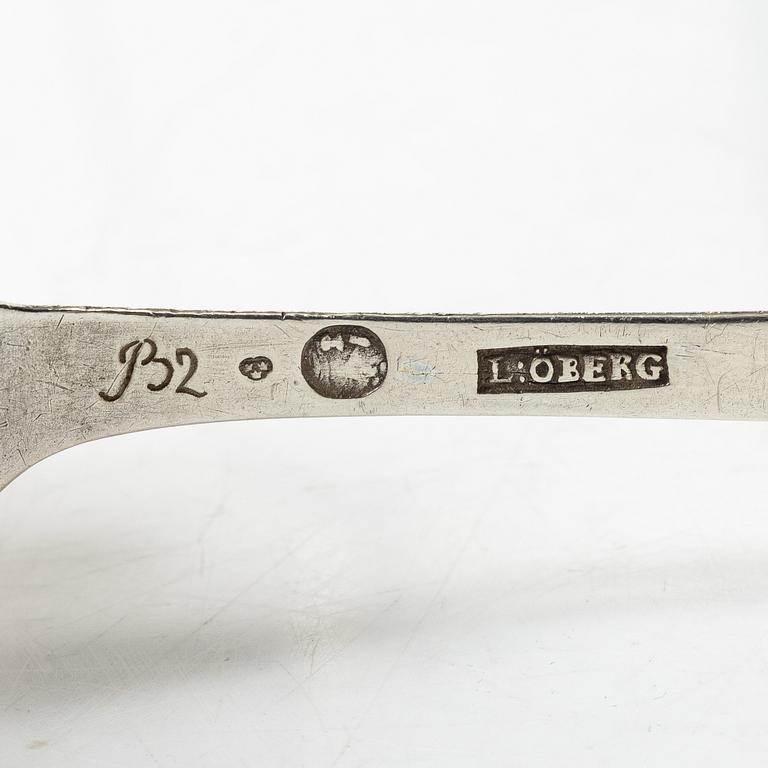 Matskedar, silver, 11 st, äldre modeller, 1789-1848.