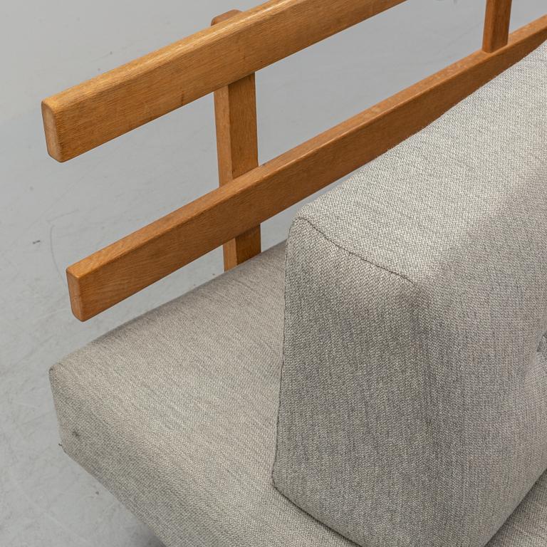 Børge Mogensen, daybed model 4312, Fredericia Stolefabrik Denmark later part of the 20th century.