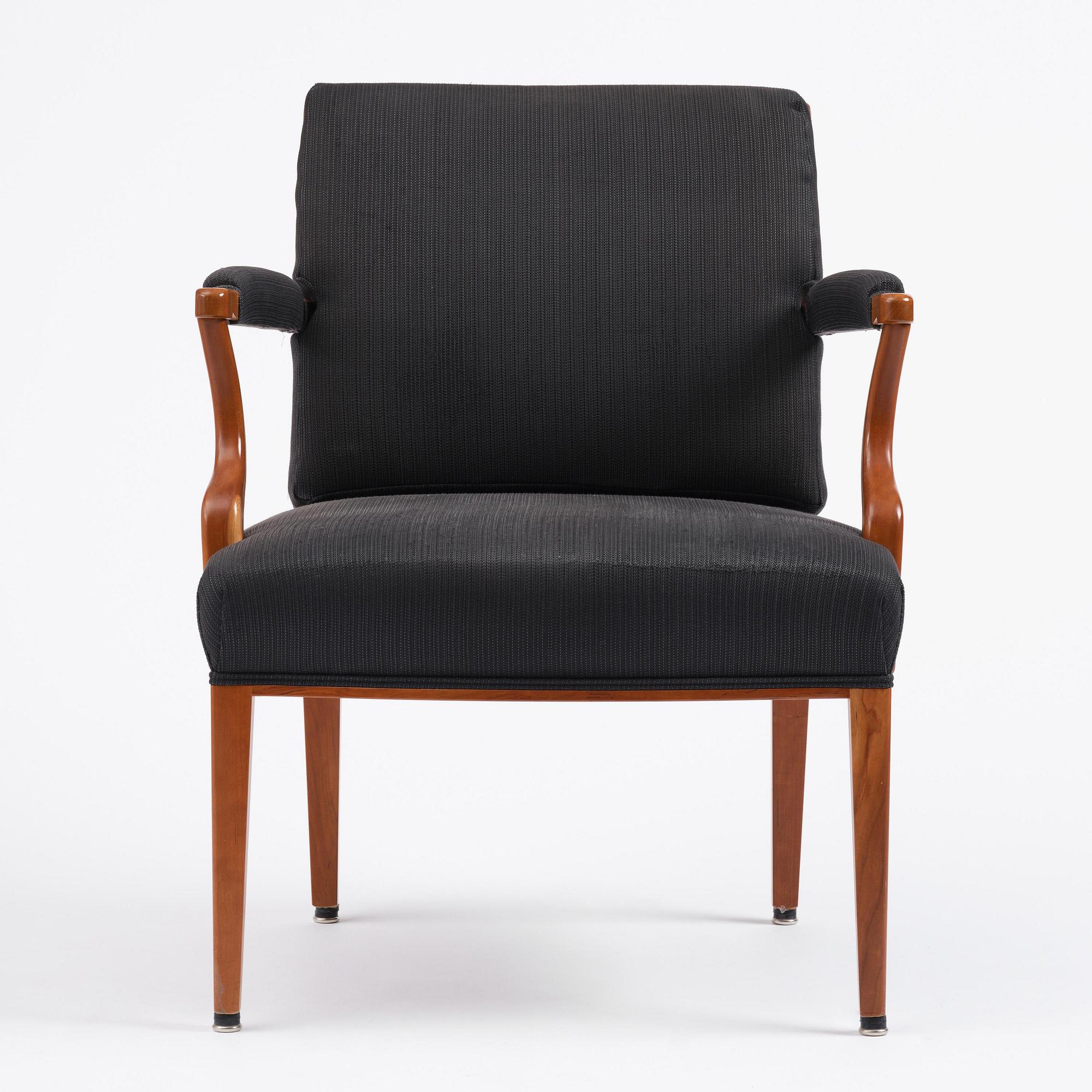 Josef Frank, an armchair model 969, Firma Svenskt Tenn.