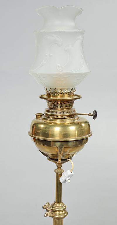 GOLVLAMPA, mässing, omkring år 1900.