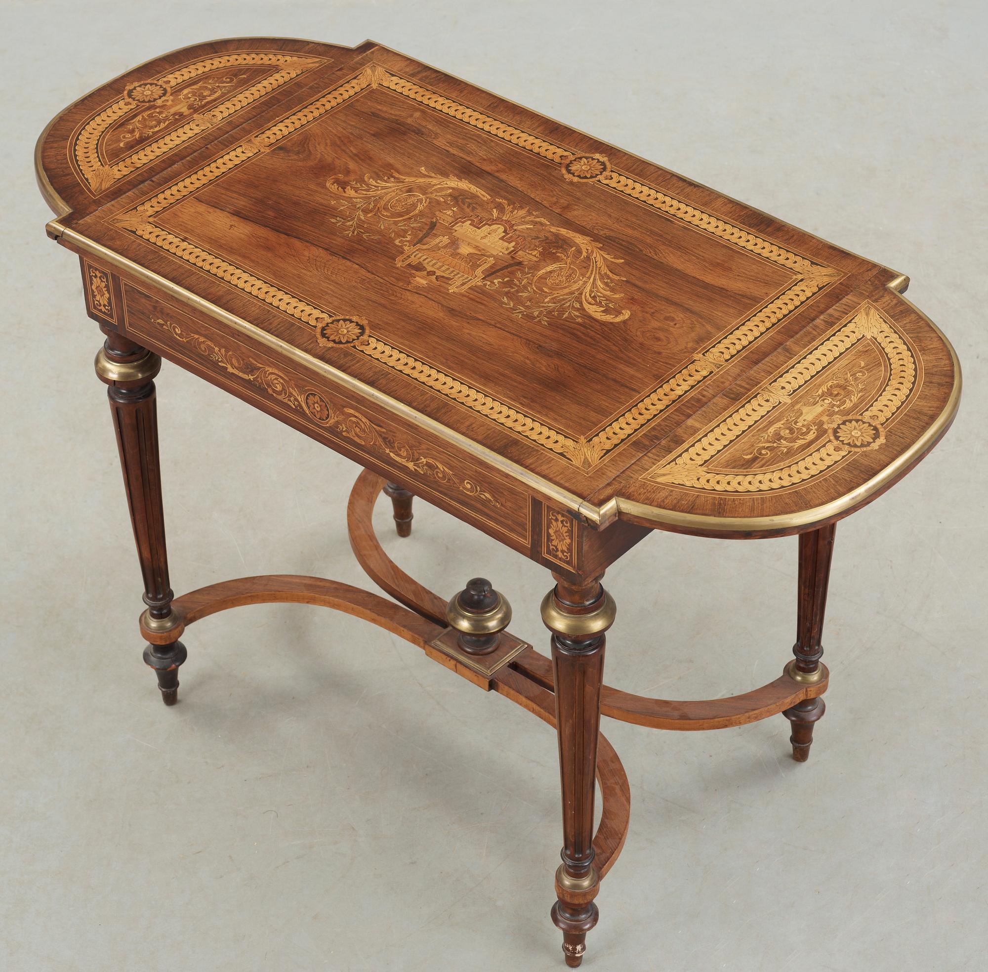 KLAFFBORD, Louis XVI-stil, 1800-talets slut.