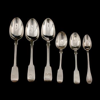 SKEDAR, 15 st, silver, mestadels engelska, 1800/1900-tal. Vikt 500 g.