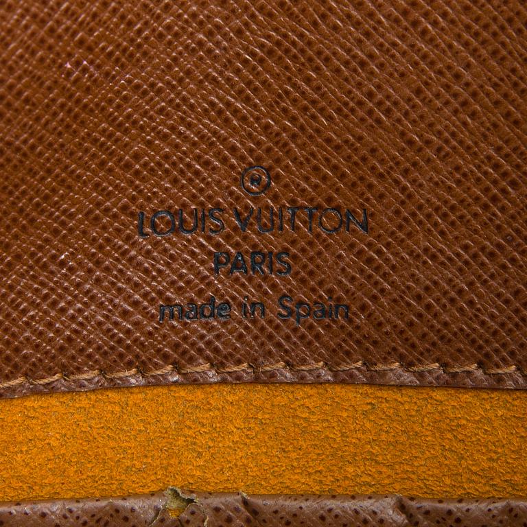 VÄSKA, "Musette Tango", Louis Vuitton.