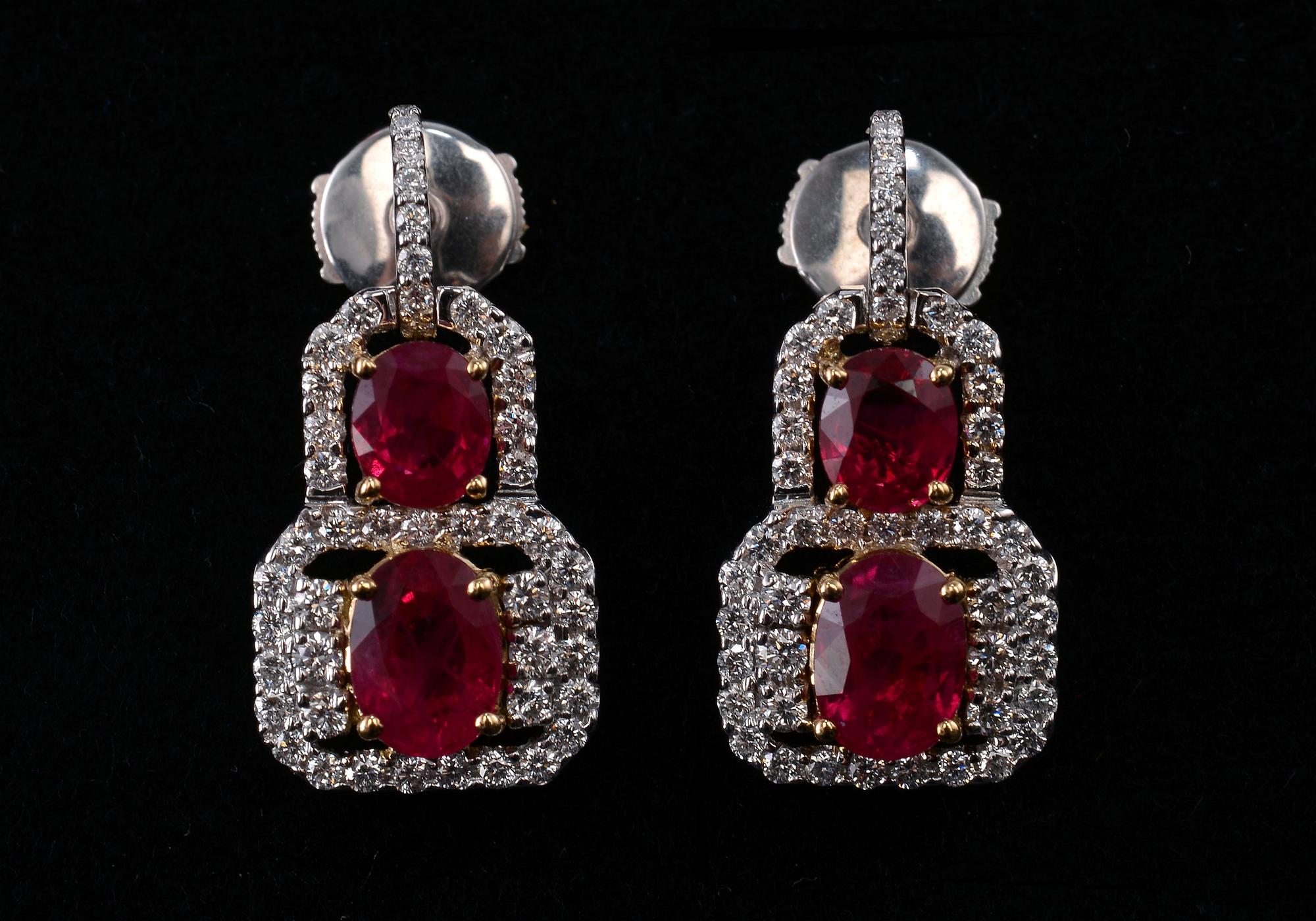 GARNITYR, briljantslipade diamanter ca 1.40 ct. Burmesiska rubiner ca 5.97 ct. Vikt 13,4 g.
