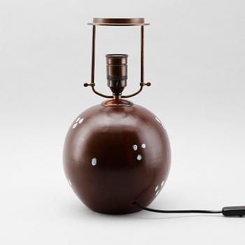 BORDSLAMPA, keramik, Maggie Wibom, Stockholms Keramik HB, 1900-talets första hälft.