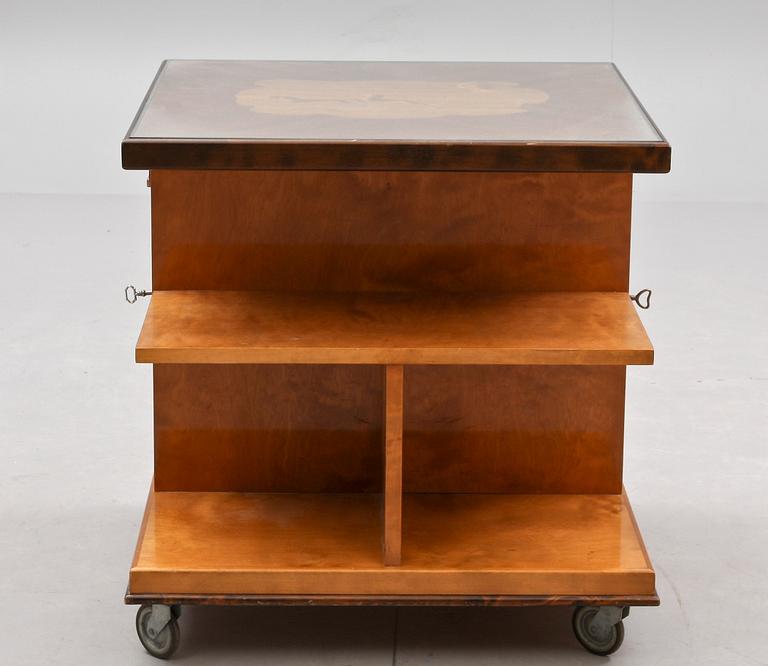 RÖKBORD, Art deco, 1900-talets första hälft.