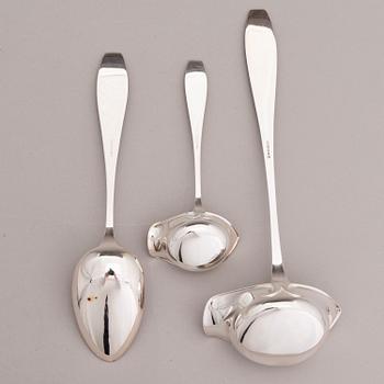 A silver sugar bowl and four pieces of serving cutlery, Wyborg 1885, Turku 1937 and Hämeenlinna 1963.