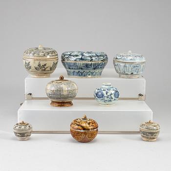 Eight ceramic objects, South east asia, 15th-17th century.