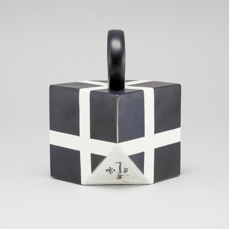 ROLF SINNEMARK, tekanna,  porslin, "Cube", Rörstrand, sent 1900-tal.