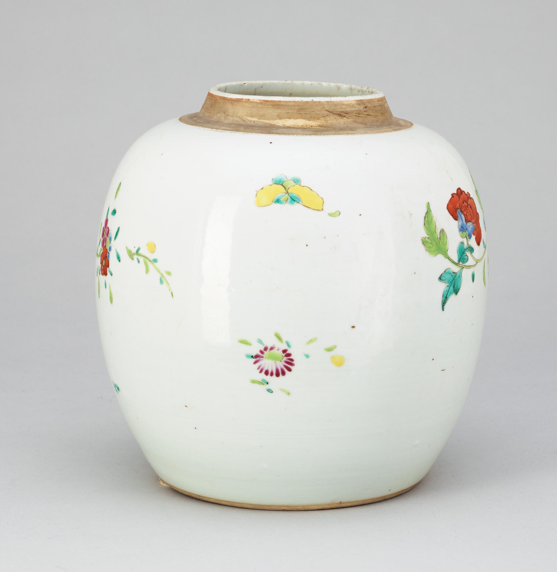 A famille rose Qianlong (1736-95) jar.